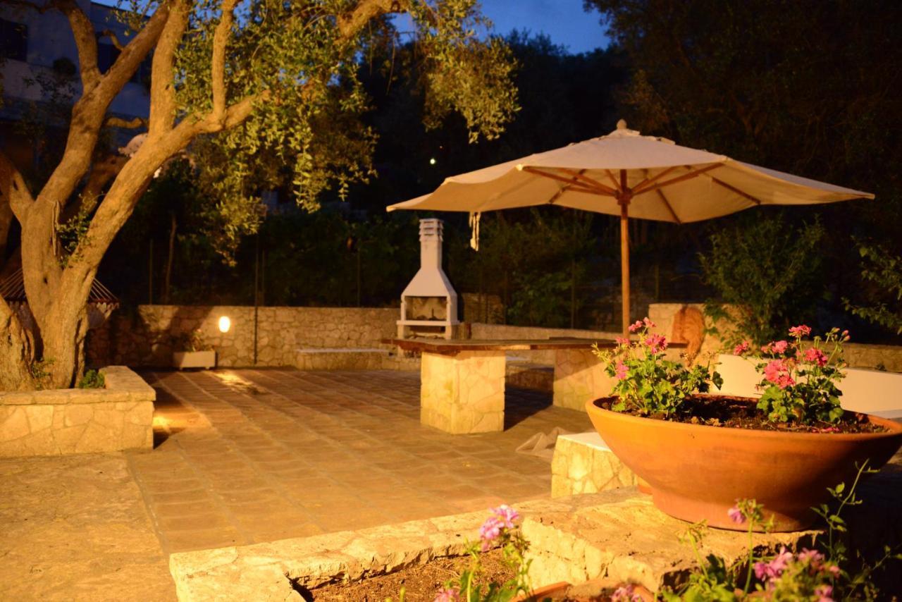 Villa L'Antico Ulivo Santa Cesarea Terme Exterior foto